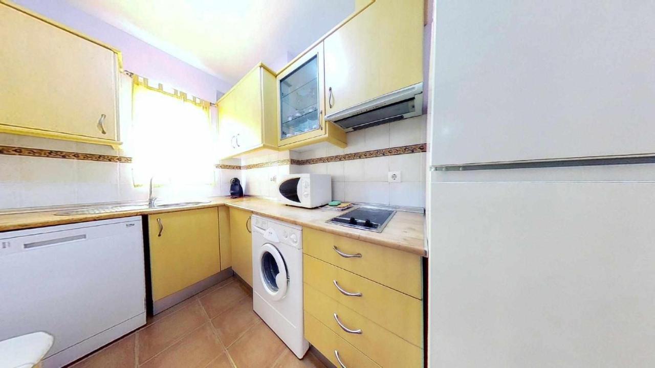 Coqueto Y Practico Apartamento En Pueblo De Zahara Zahara de los Atunes Luaran gambar