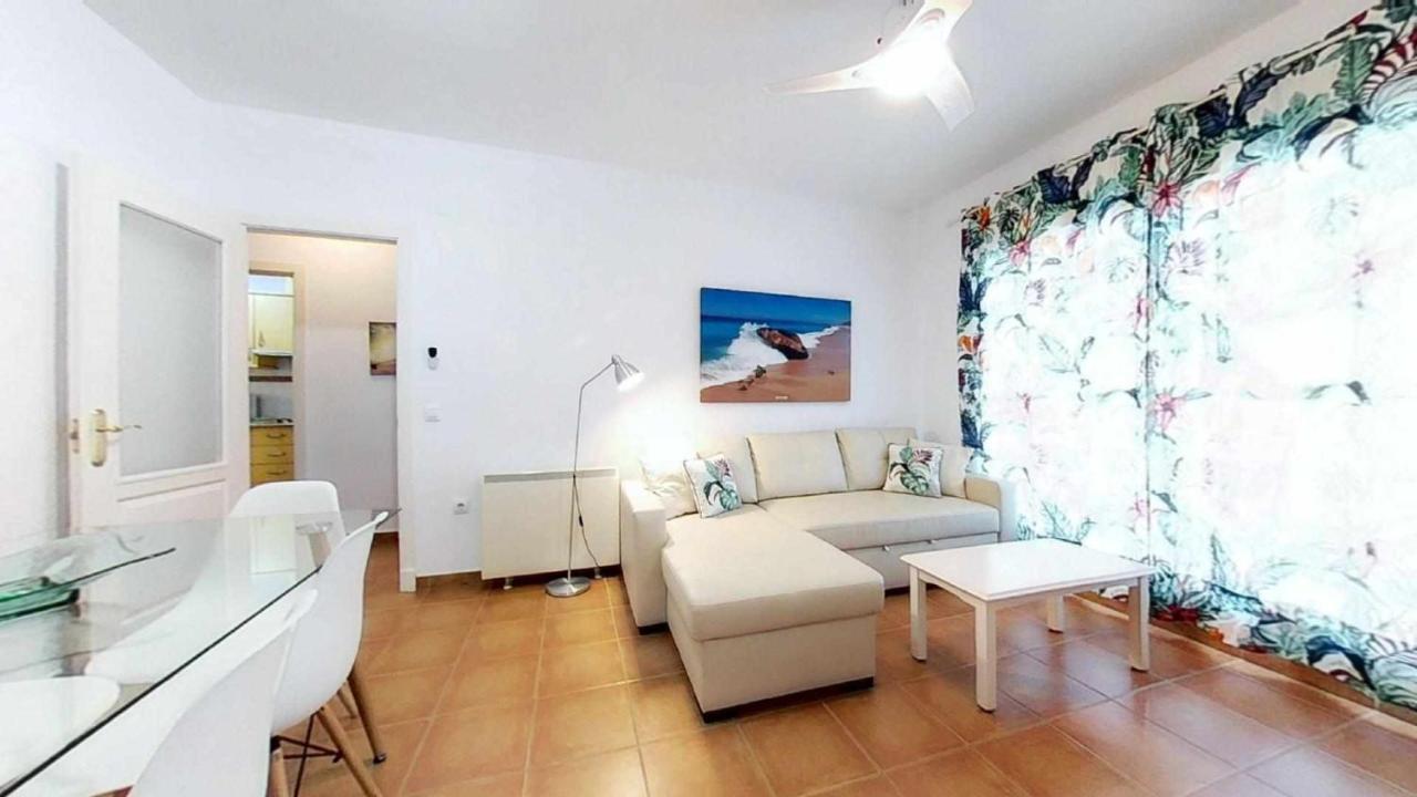 Coqueto Y Practico Apartamento En Pueblo De Zahara Zahara de los Atunes Luaran gambar