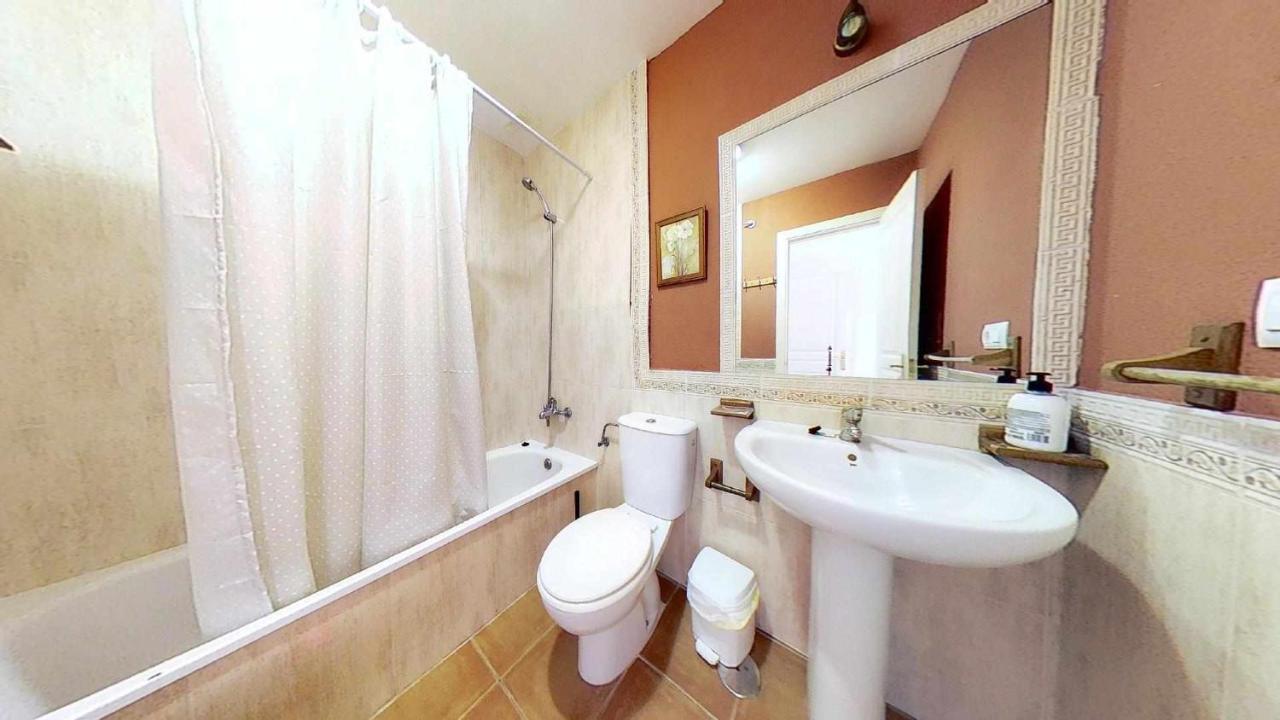 Coqueto Y Practico Apartamento En Pueblo De Zahara Zahara de los Atunes Luaran gambar